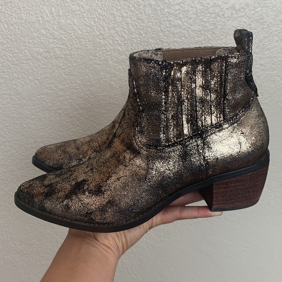 Band of Gypsies Booties - Picture 2 of 6